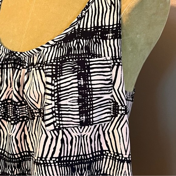 2b bebe open-back tank - Picture 5 of 5